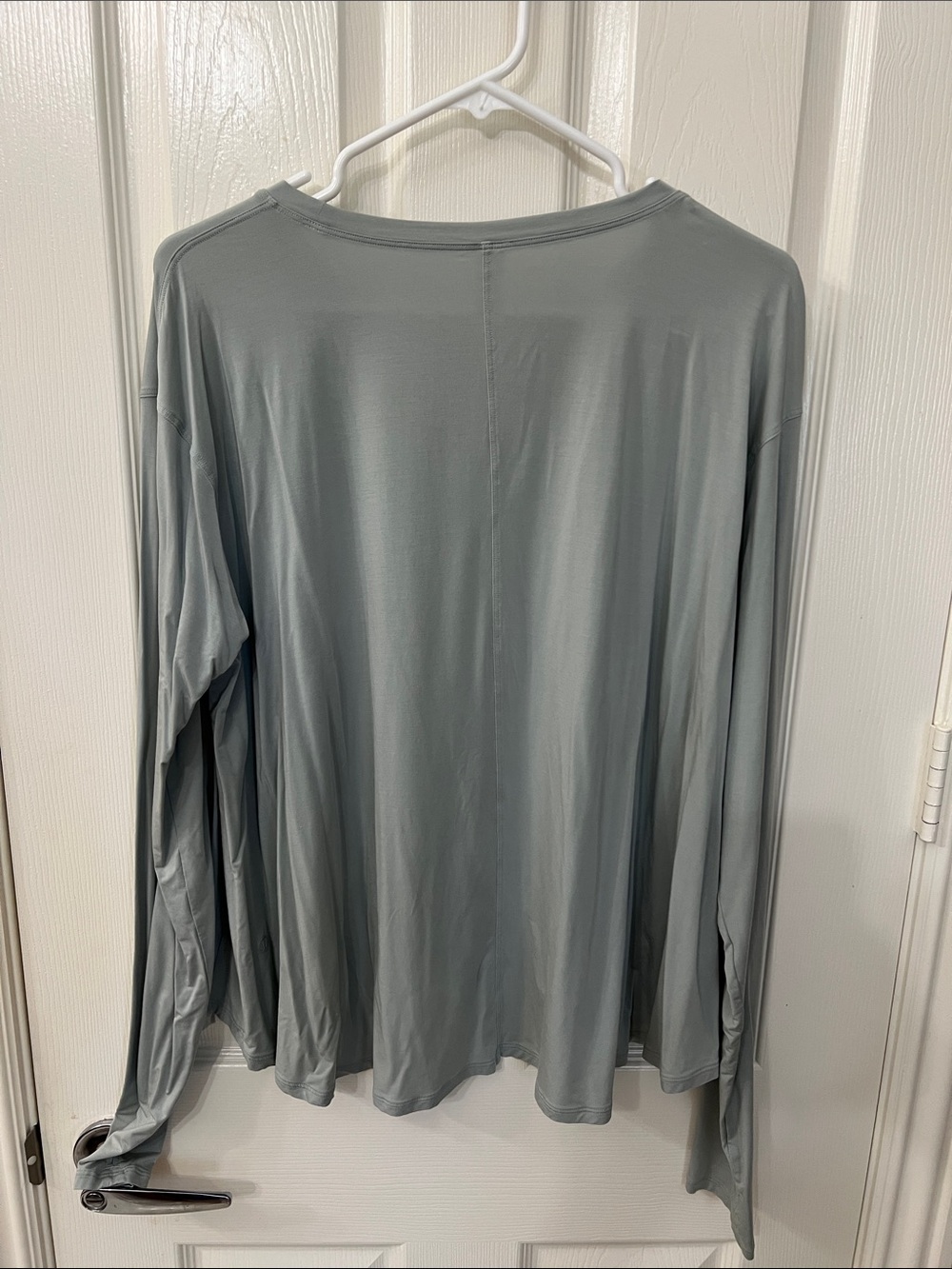 lululemon modal relaxed fit  lounge Long Sleeve Tee - Picture 2 of 4